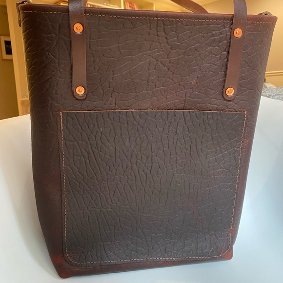 NEW cherry bison limited edition Go Forth Goods deluxe large slim avery tote - Picture 5 of 5